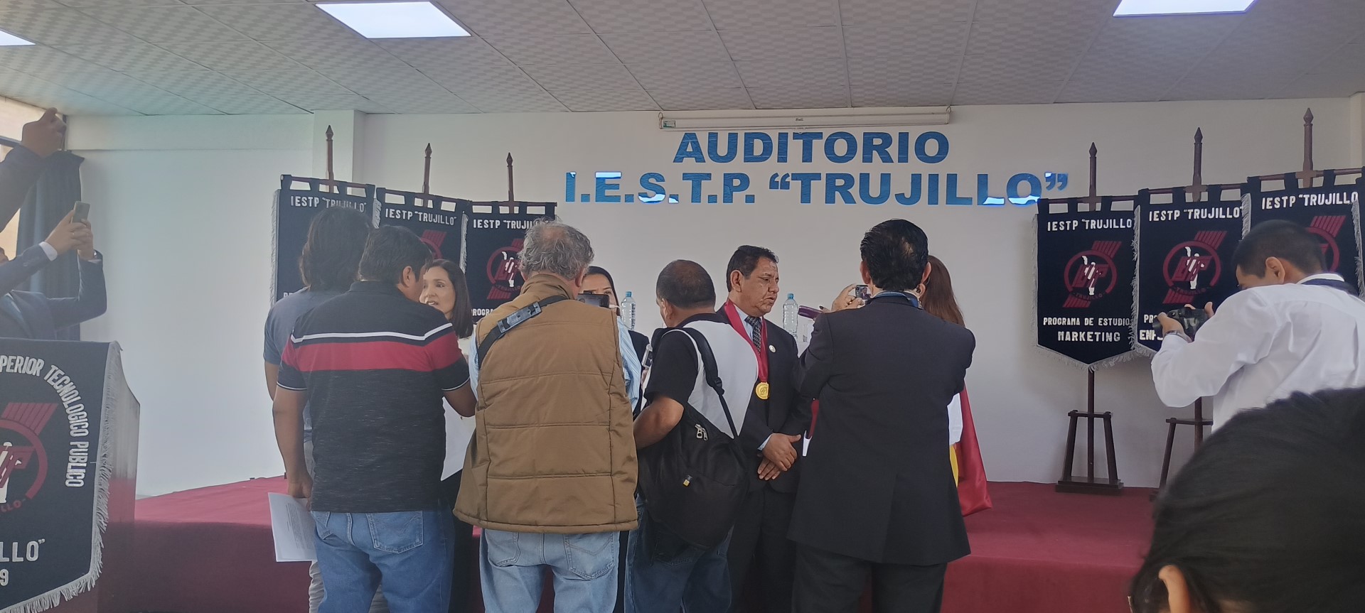 Aniversario 4