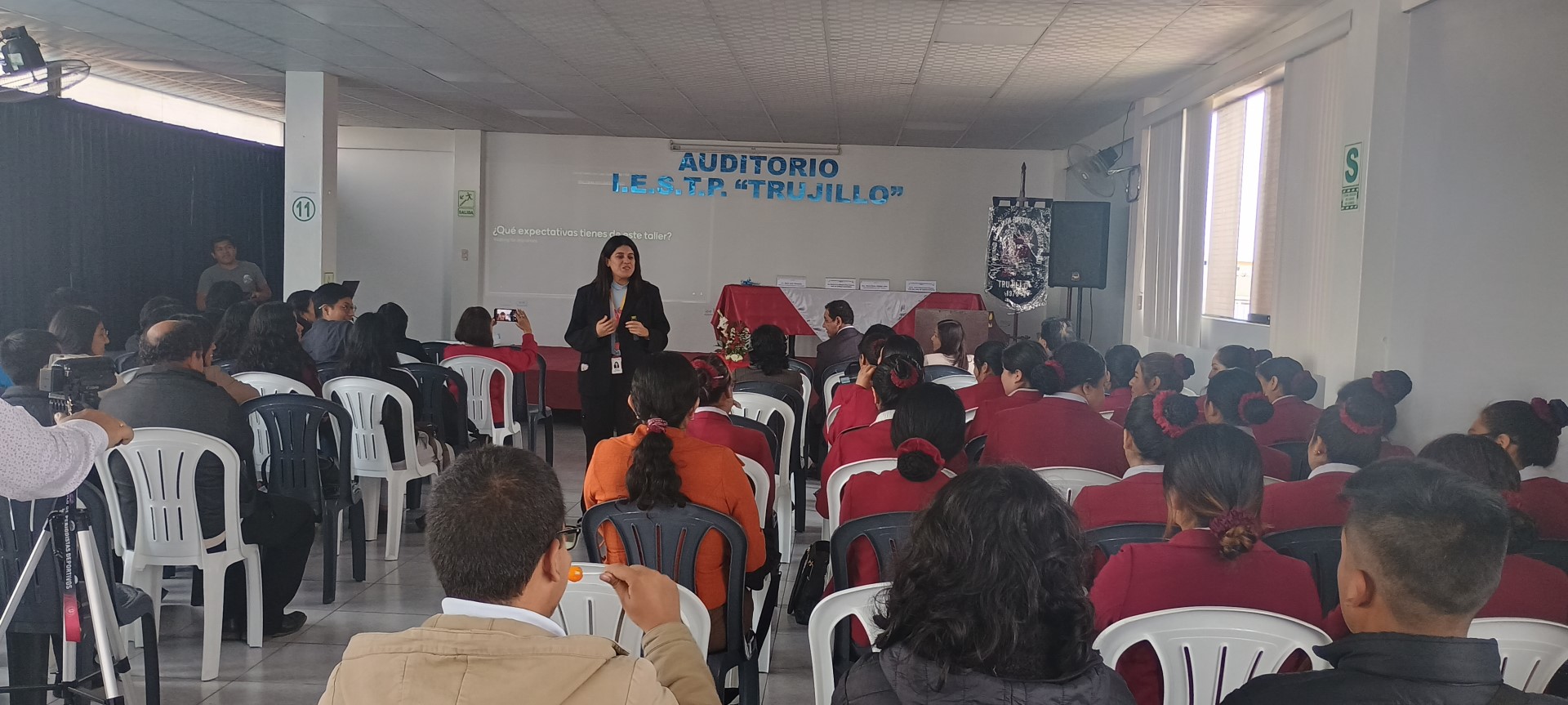 Aniversario 9